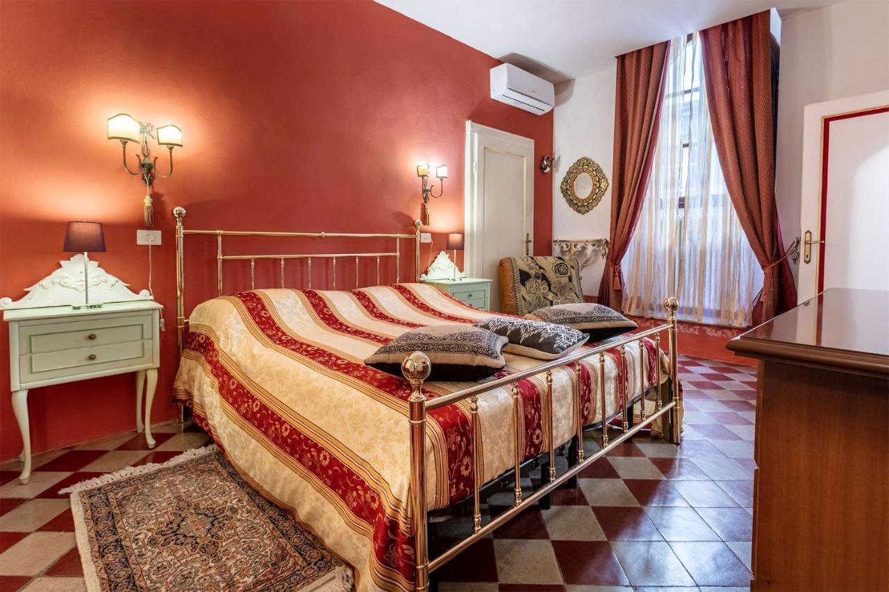 コルトーナCasa Quintaniアパートメント エクステリア 写真